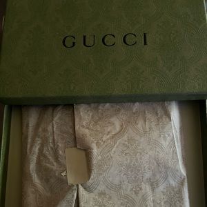 Authentic New Gucci Tights size Large